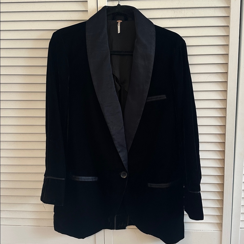 Free People Black Blazer - Picture 4 of 9